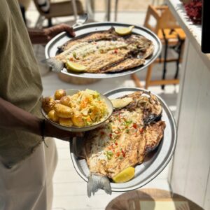 GuiaBeach_Peixe Galo com acompanhamento